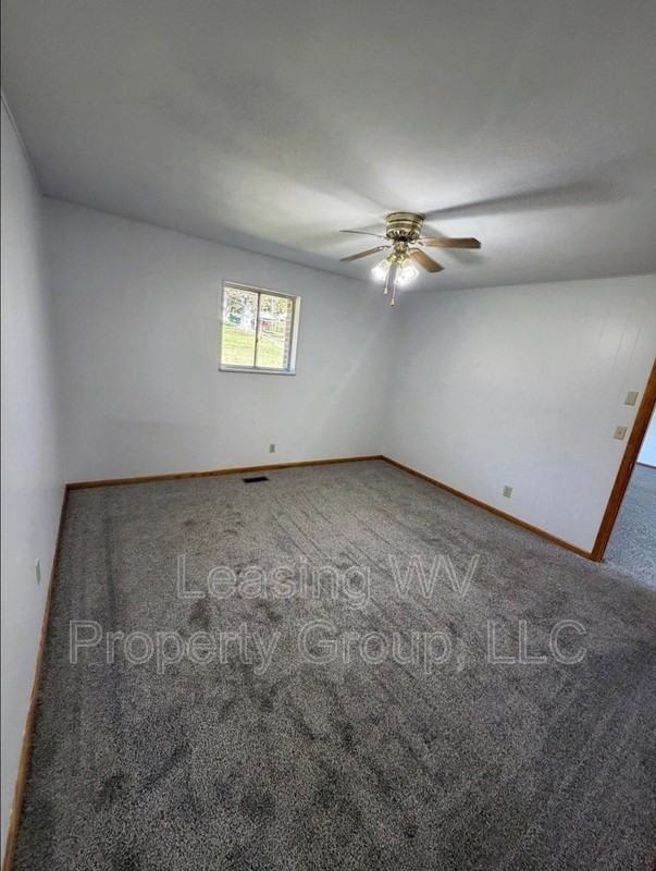 5222 Big Tyler Rd #B - Photo 3 of 17