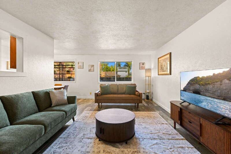 1522 S Denver Ave - Photo 3 of 22
