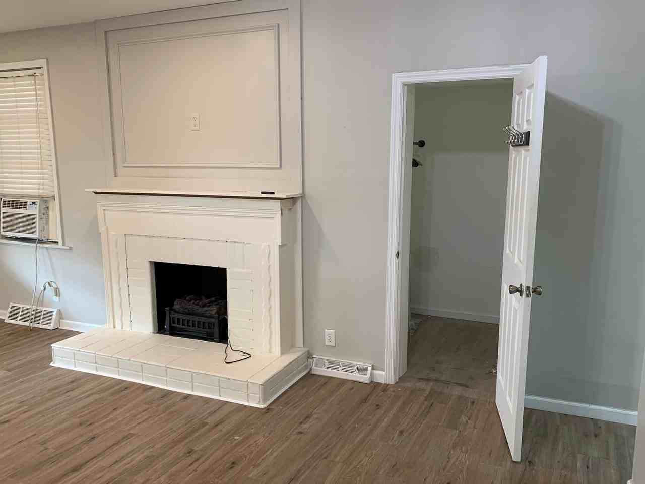 5738 Montgomery Rd - Photo 3 of 17