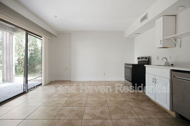 3353 Camelot Dr - Photo 5 of 16