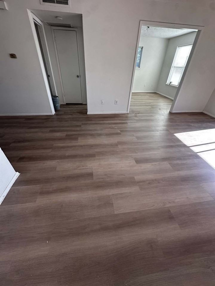 10555 Turtlewood Ct #1701 - Photo 2 of 5