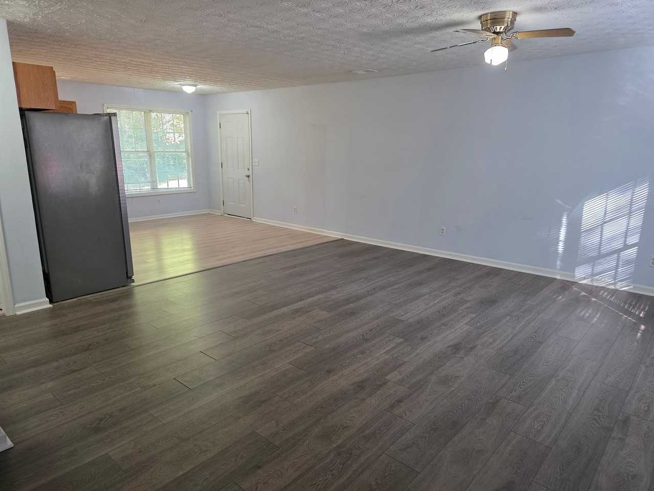 1135 Old Snellville Hwy - Photo 4 of 11