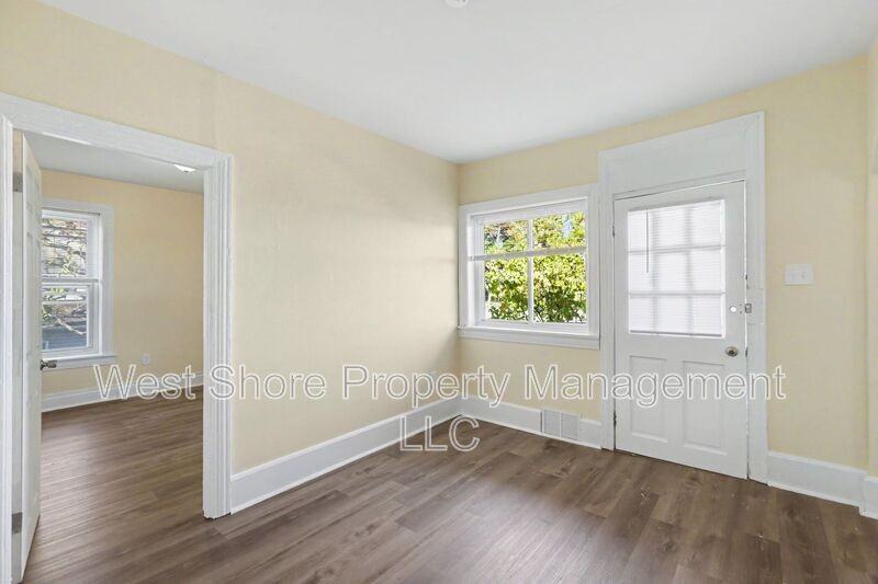 403 Market St #3 - Photo 4 of 13