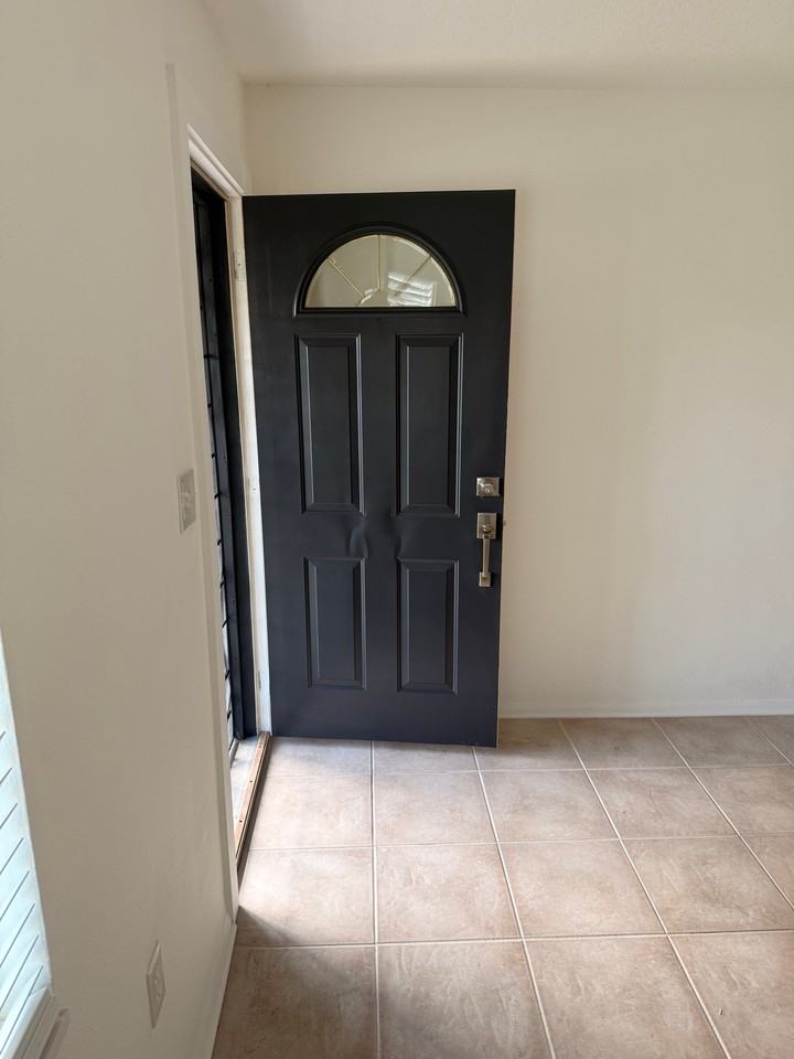 1512 Hernandes Dr - Photo 5 of 20