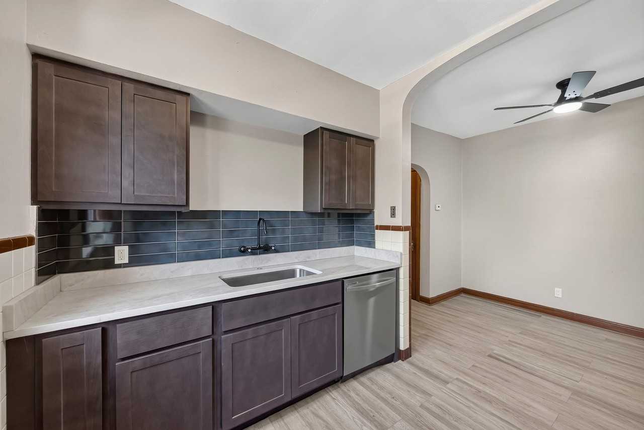 3967 Fillmore St #3969-2F - Photo 6 of 24