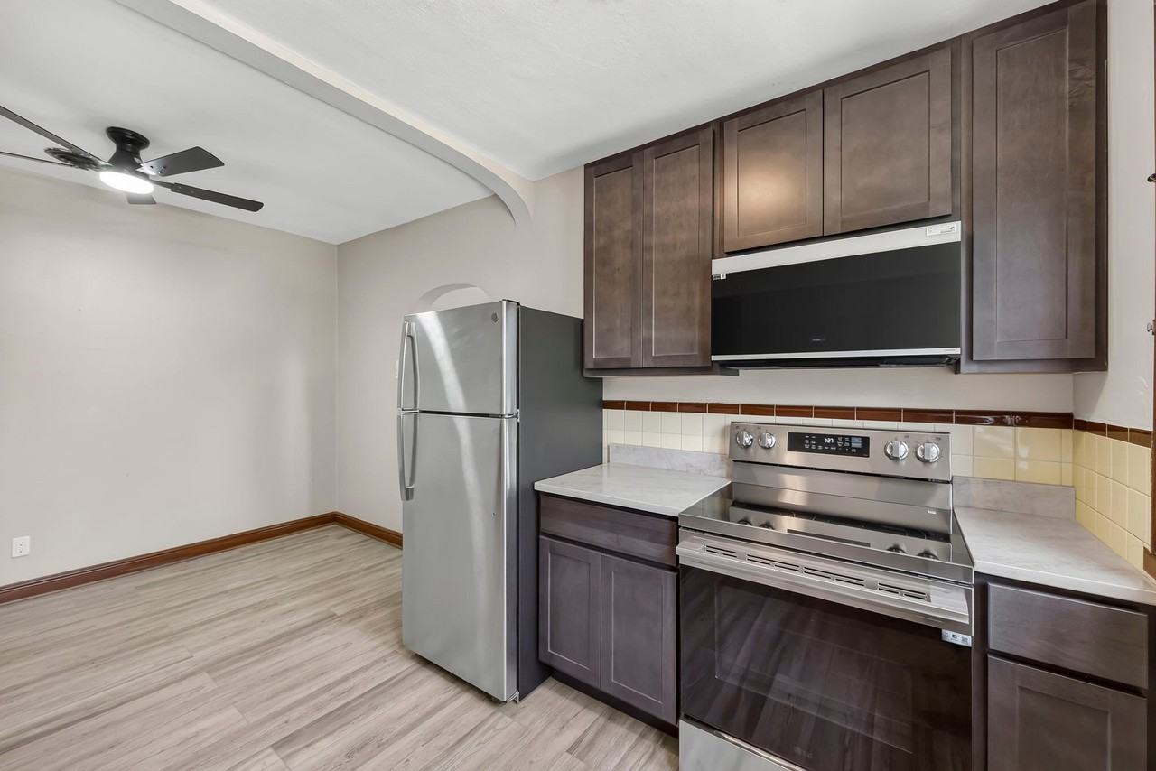 3967 Fillmore St #3969-2F - Photo 7 of 24