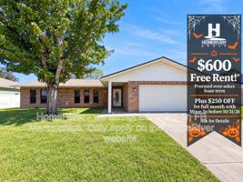 featured image of 2811 Queen Palm Dr
