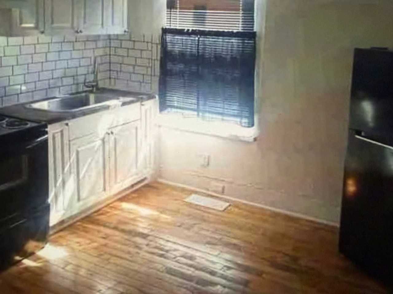 315 Monroe St #A - Photo 3 of 17