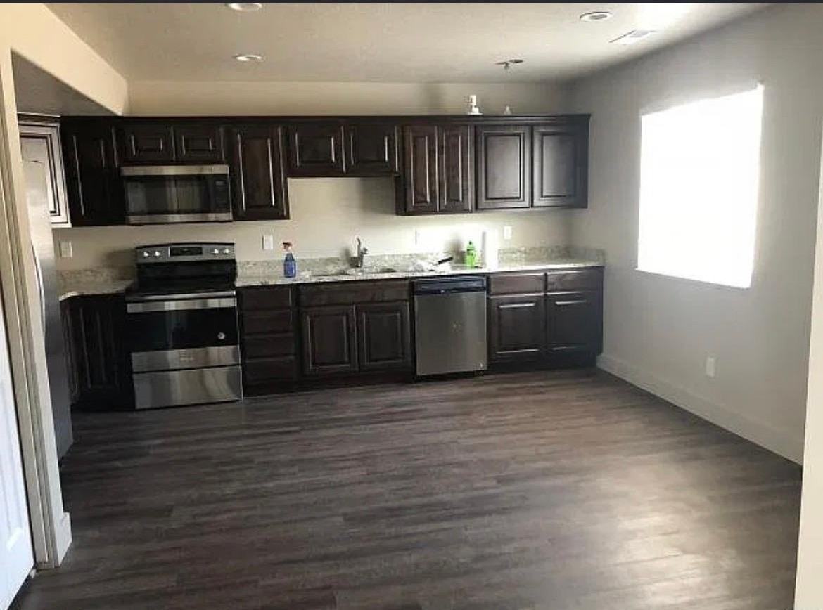 966 W 1075 S #14 - Photo 6 of 6