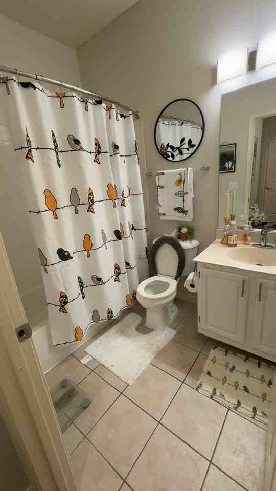 1455 Villa Juno Dr N - Photo 4 of 8