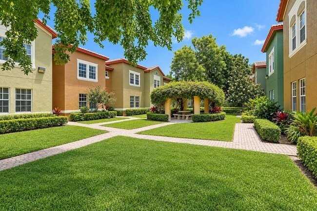 1455 Villa Juno Dr N - Photo 7 of 8