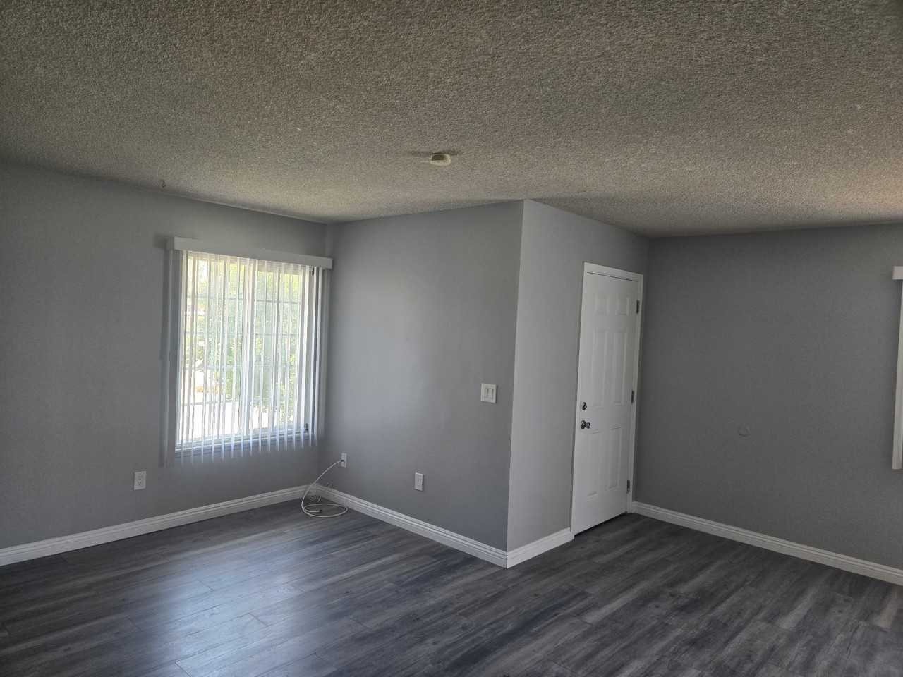 3848 Ferndale Ave #2 - Photo 3 of 13