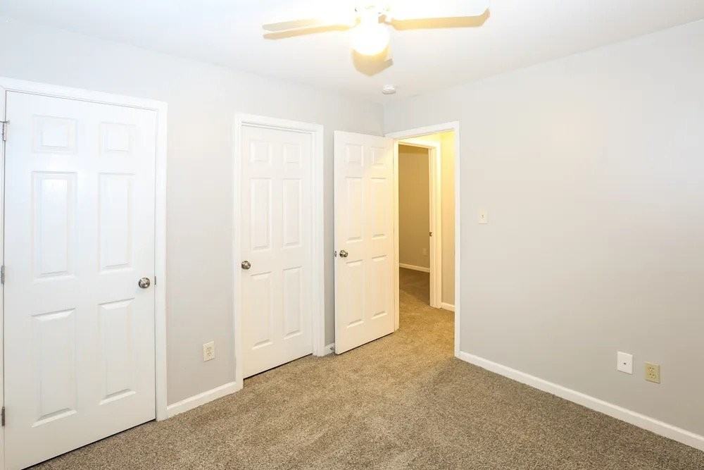 4032 Oak Forest Dr - Photo 7 of 9