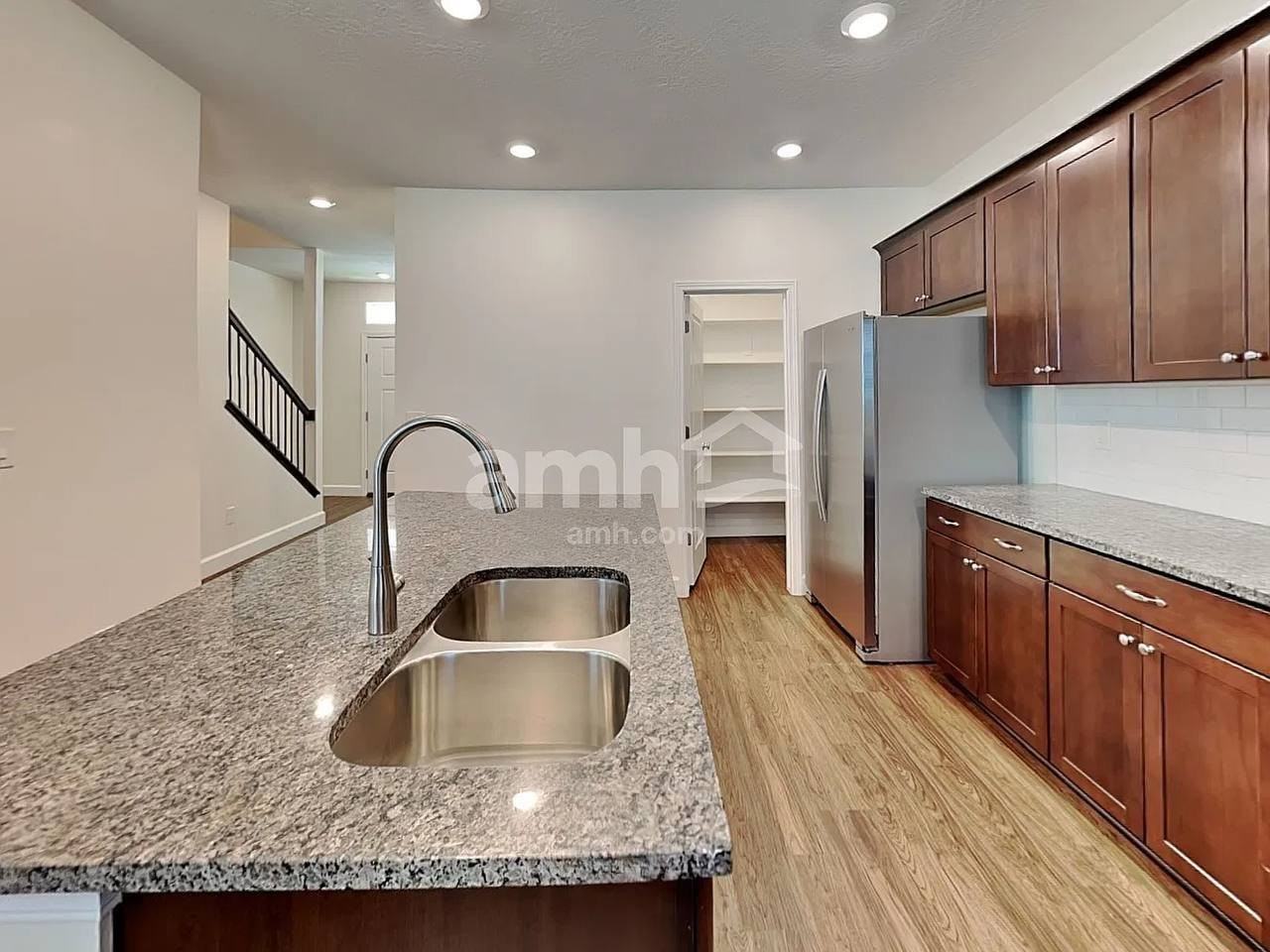 2428 E Jim Bridger Dr - Photo 2 of 29