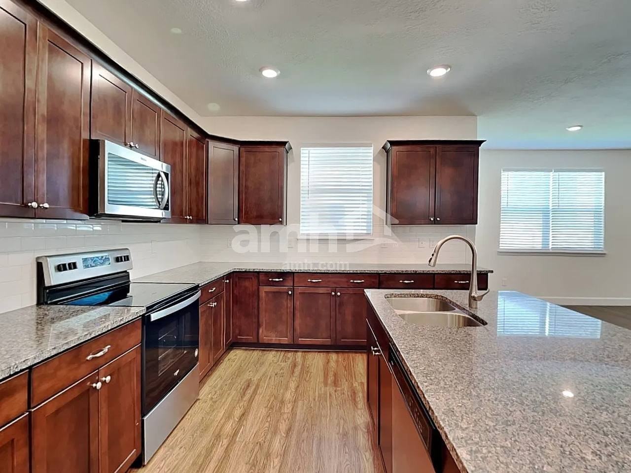 2428 E Jim Bridger Dr - Photo 3 of 29
