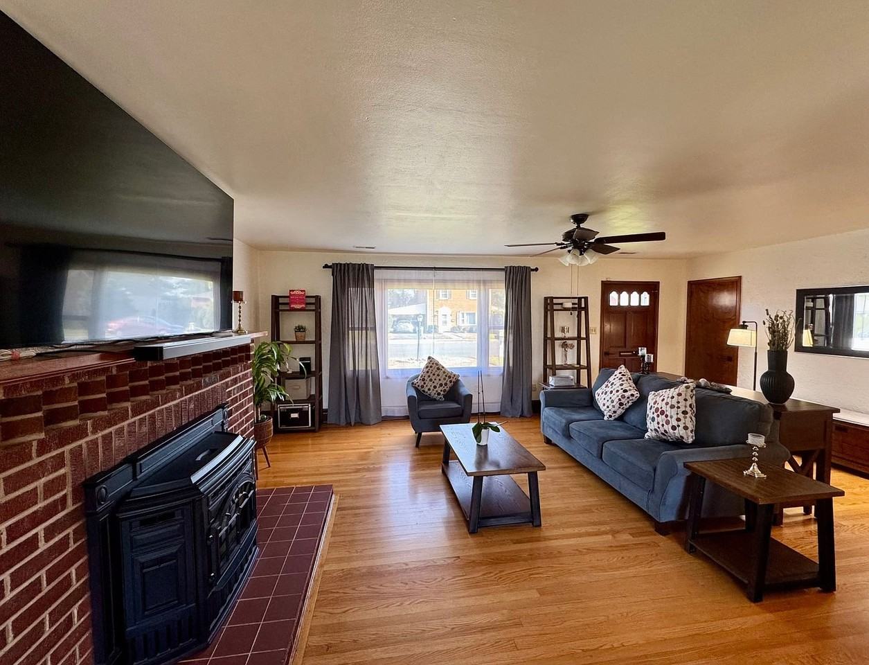 1041 Braxton Rd