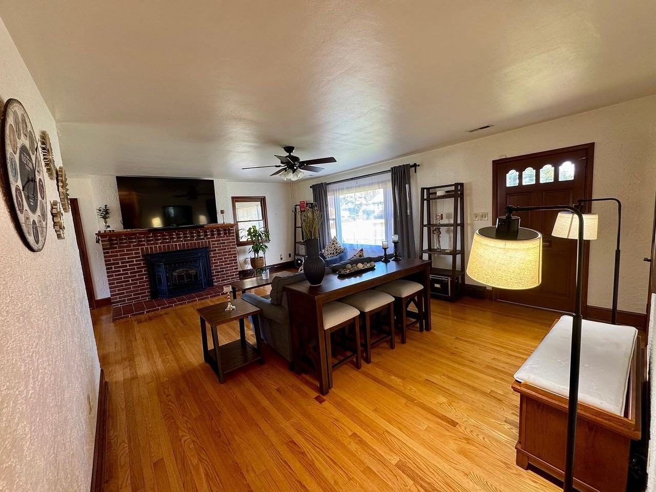 1041 Braxton Rd - Photo 4 of 12