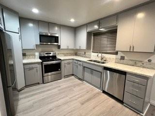 650 E Nutwood St #5 - Photo 4 of 16