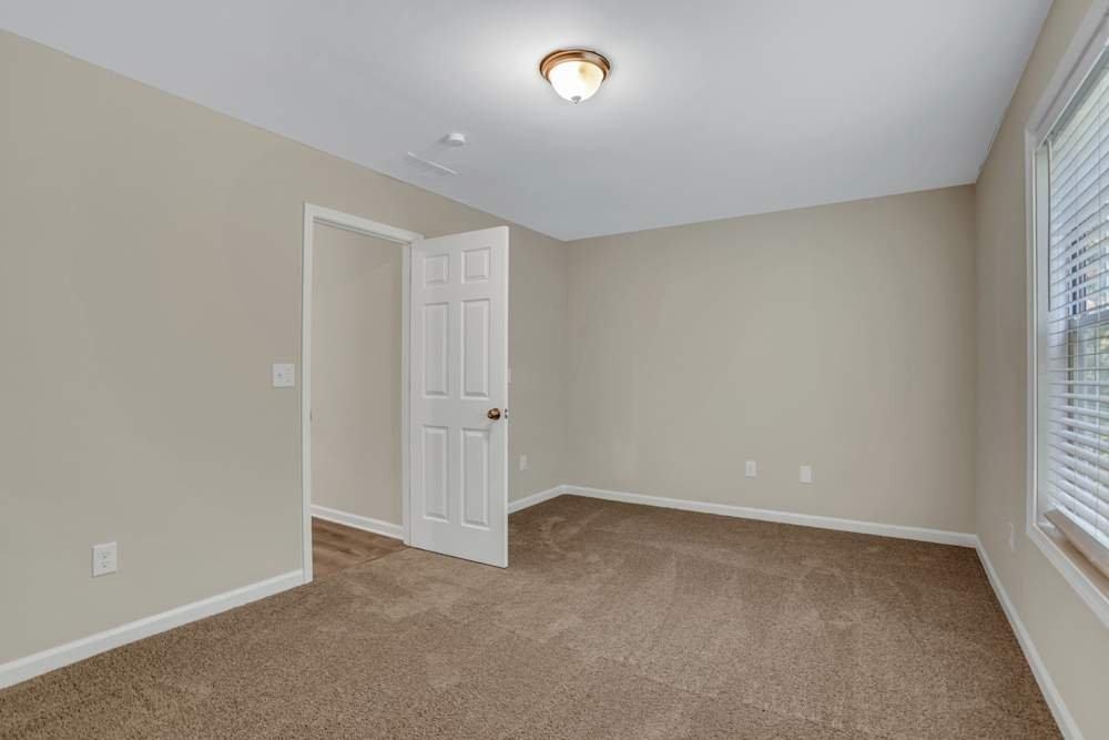 766 Reeves Lake Dr Sw - Photo 6 of 8