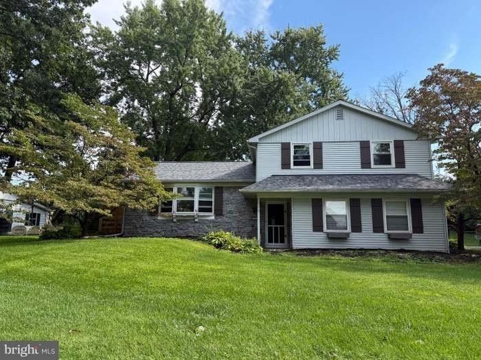 11 Woodland Ave - Photo 2 of 15