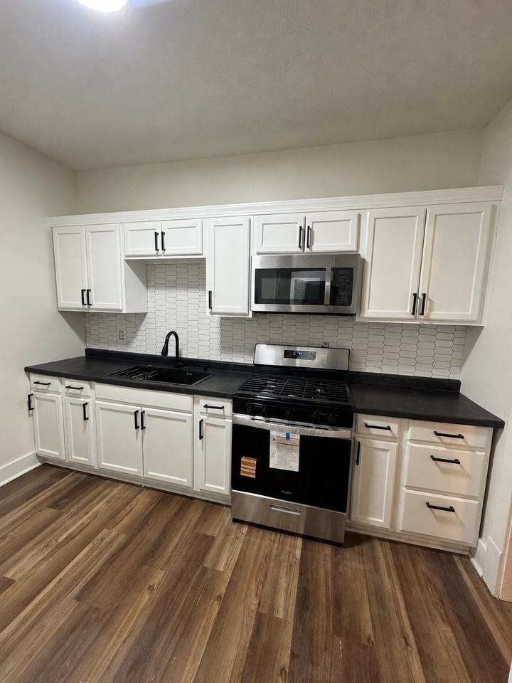 2745 S 10th St - Photo 2 of 11