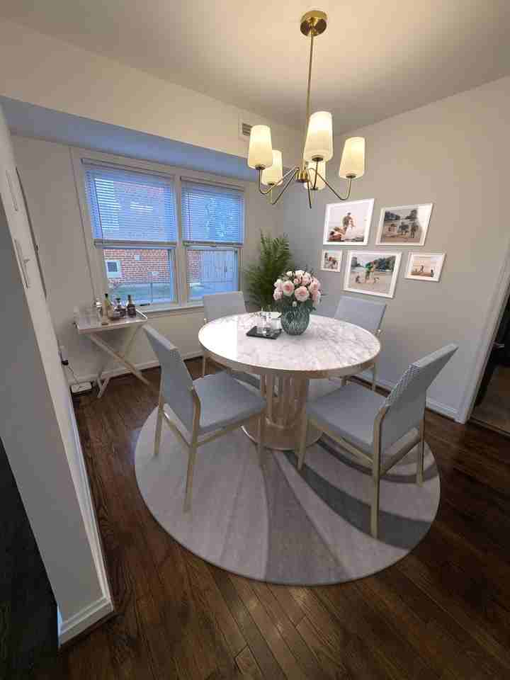 1120 Carrington Ave - Photo 4 of 20