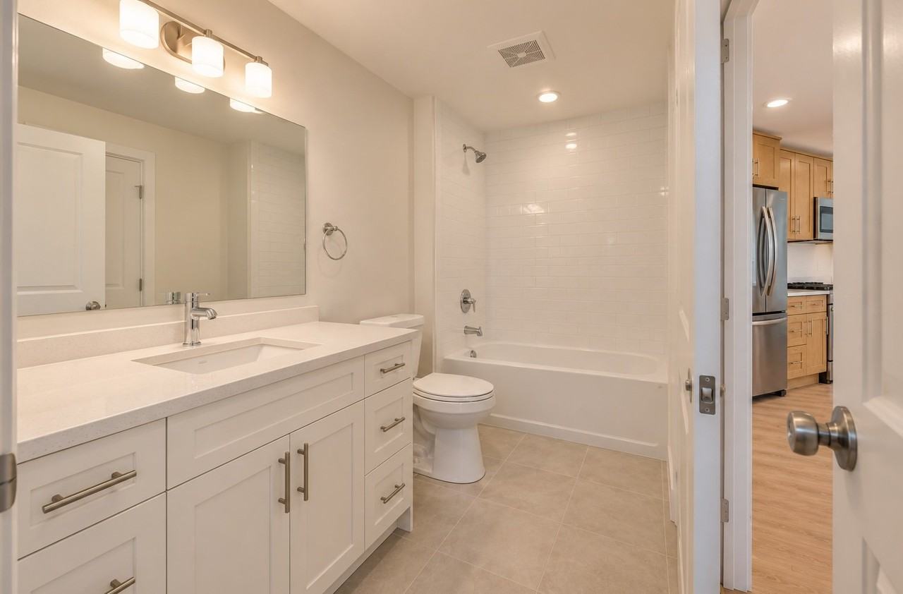 465 Garces Hwy #A - Photo 2 of 8