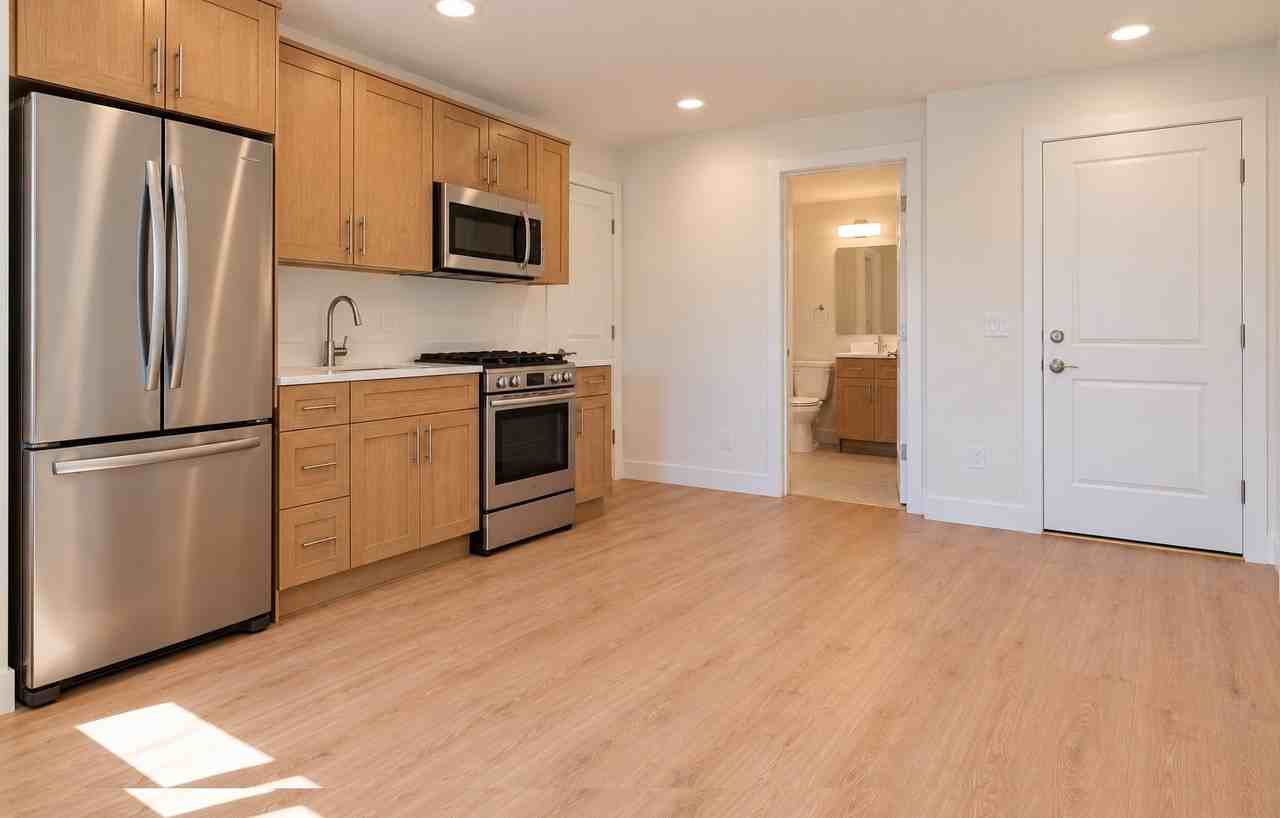 465 Garces Hwy #A - Photo 7 of 8