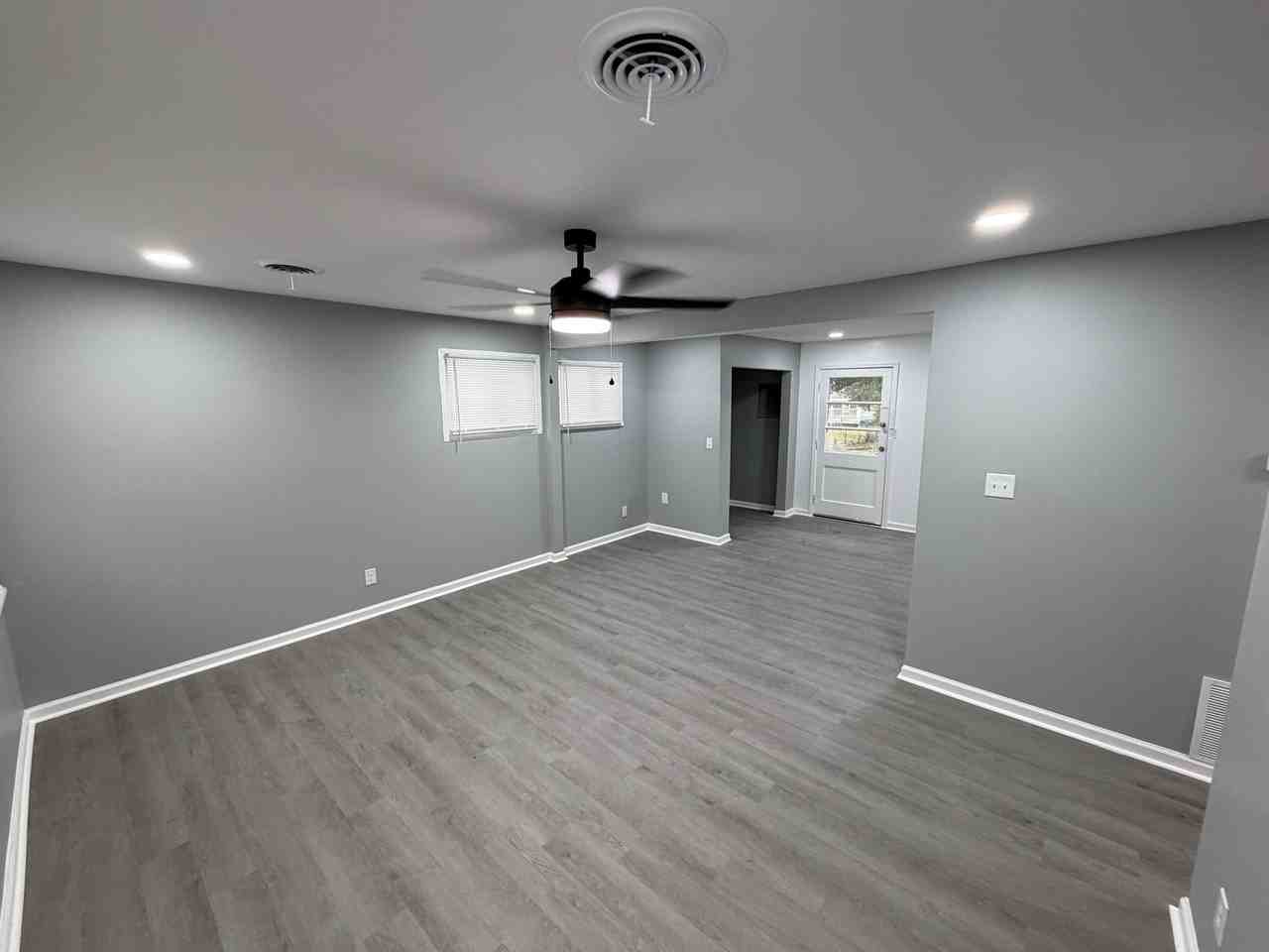 219 Welburn Dr - Photo 2 of 9