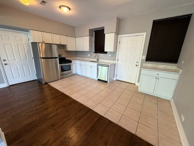 914 W Gordon Ter #3 - Photo 6 of 16