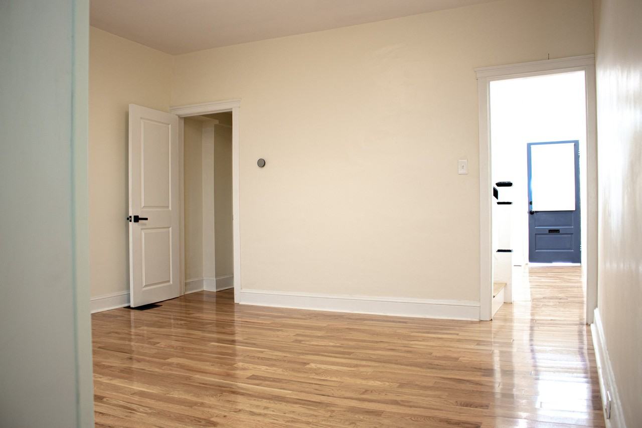 404 Delmar St - Photo 6 of 20