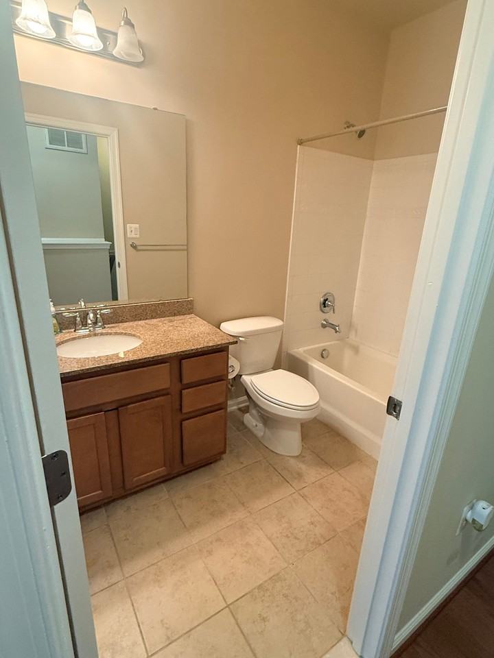 6308 Santo Pl - Photo 6 of 10