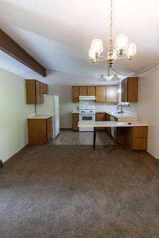 1123 N High St - Photo 5 of 14