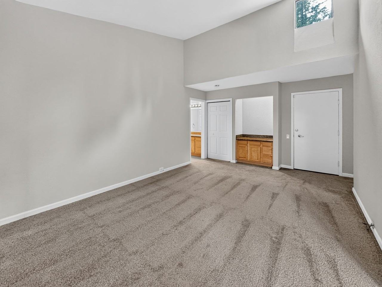 1236 Walker Ave #305 - Photo 7 of 31