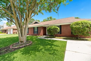 featured image of 759 Osprey Dr