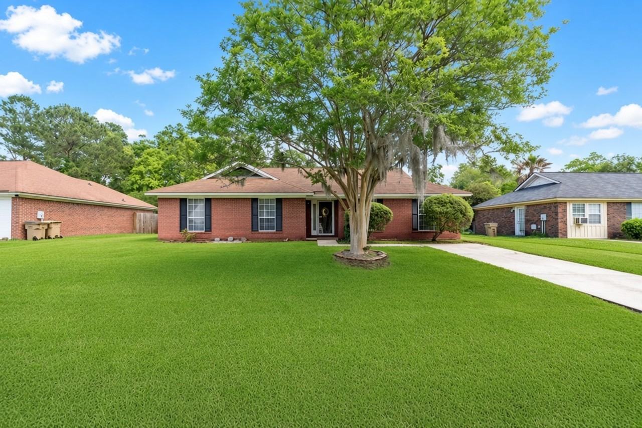 759 Osprey Dr - Photo 2 of 28