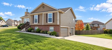 featured image of 10315 N Elmwood Ct