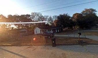 featured image of 2025 Fernwood Cir