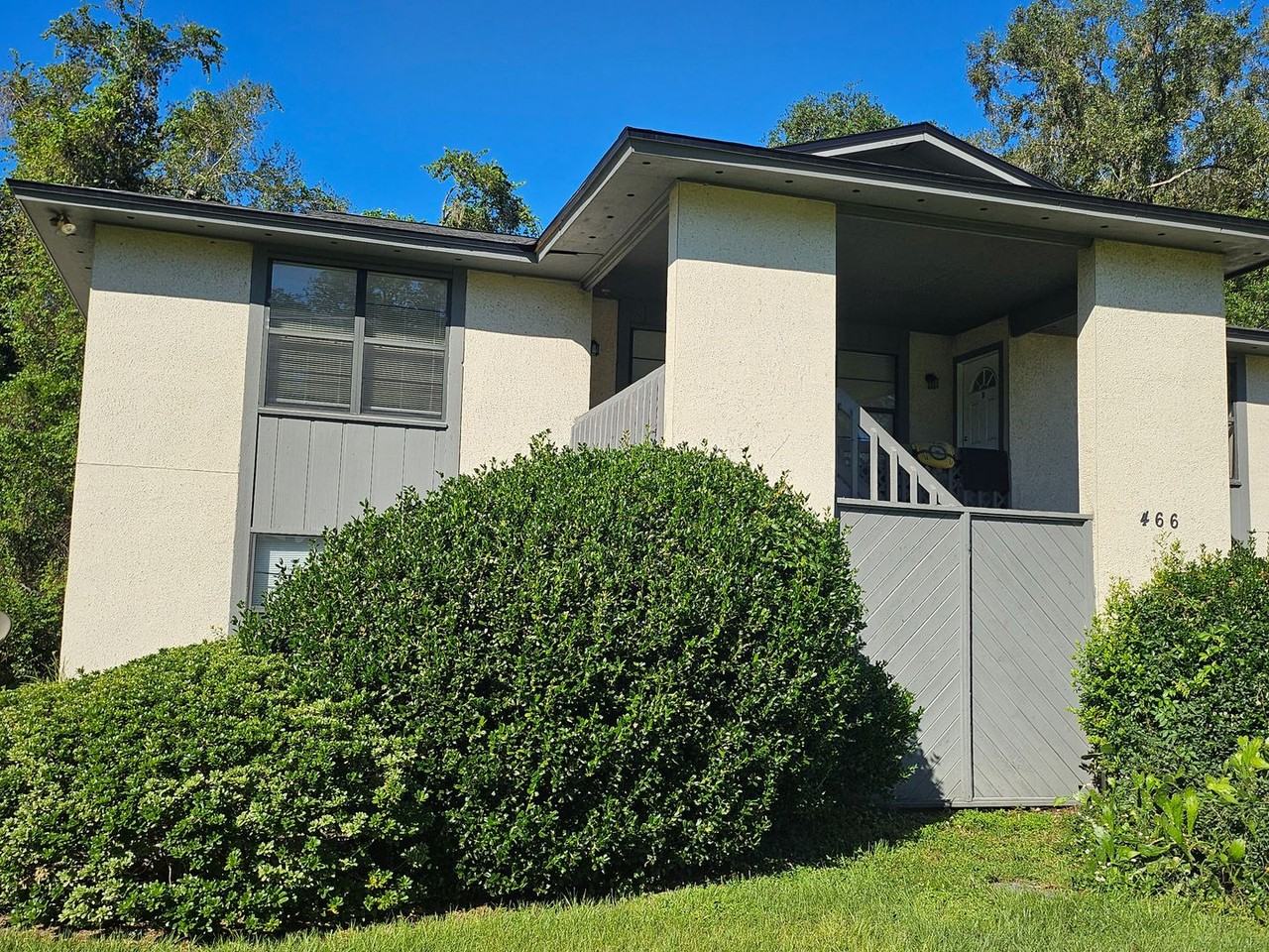 466 Bentwood Ln #C - Photo 2 of 15