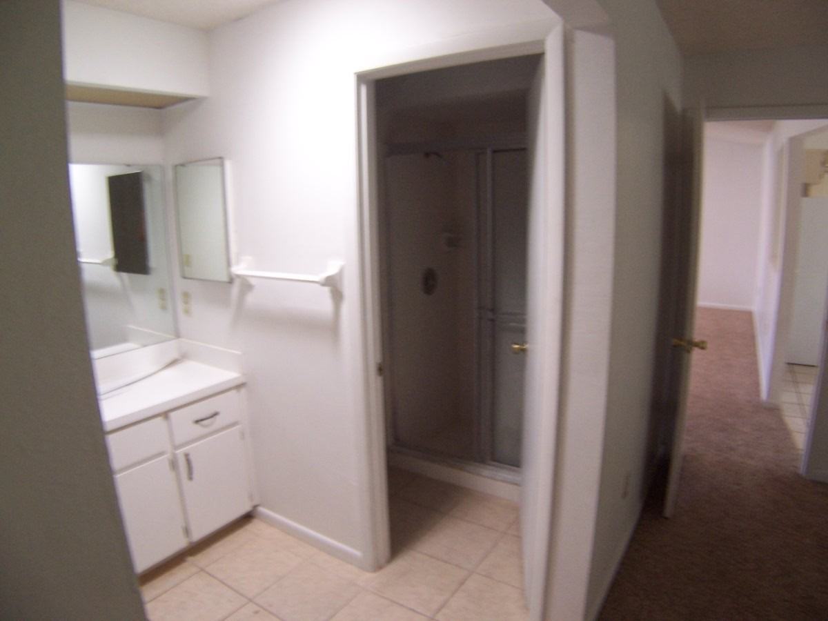 4014 Cypress Lndg S - Photo 5 of 10