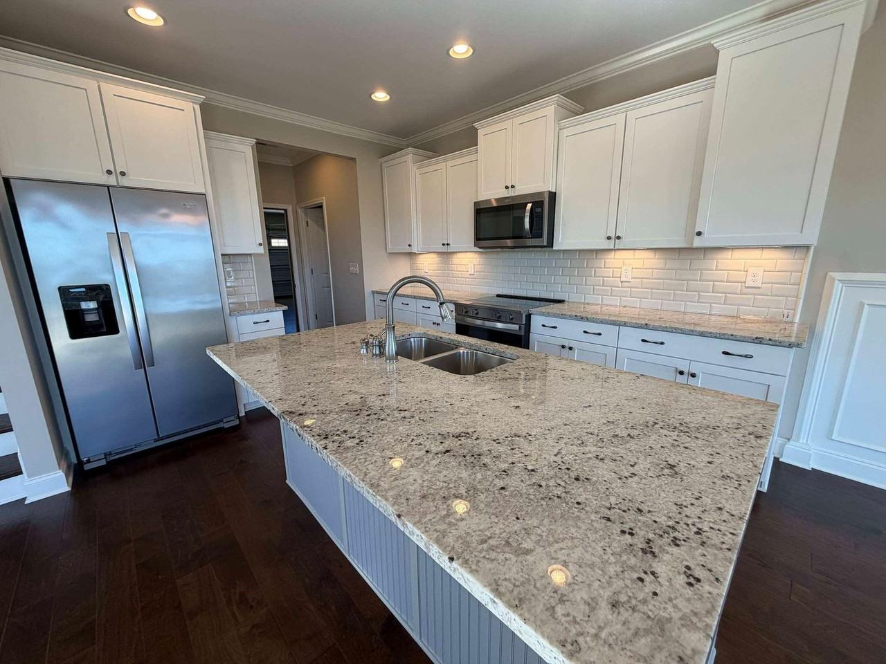 11870 Gecko Dr - Photo 5 of 18