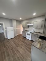 featured image of 72 Cottage St