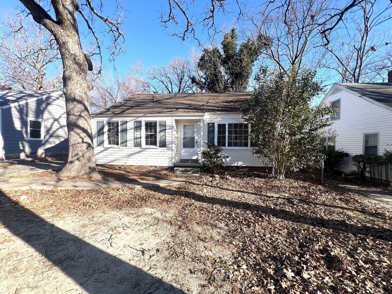 1607 Textile Dr