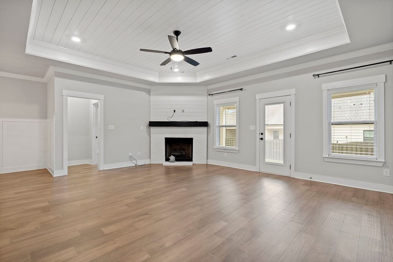 432 Ripple Lake Dr Sw - Photo 5 of 15