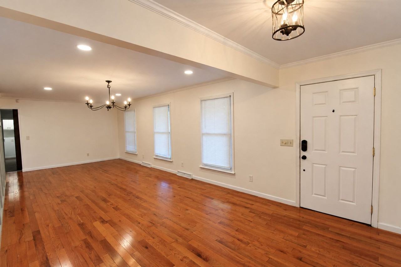1605 Randy Dr - Photo 2 of 29
