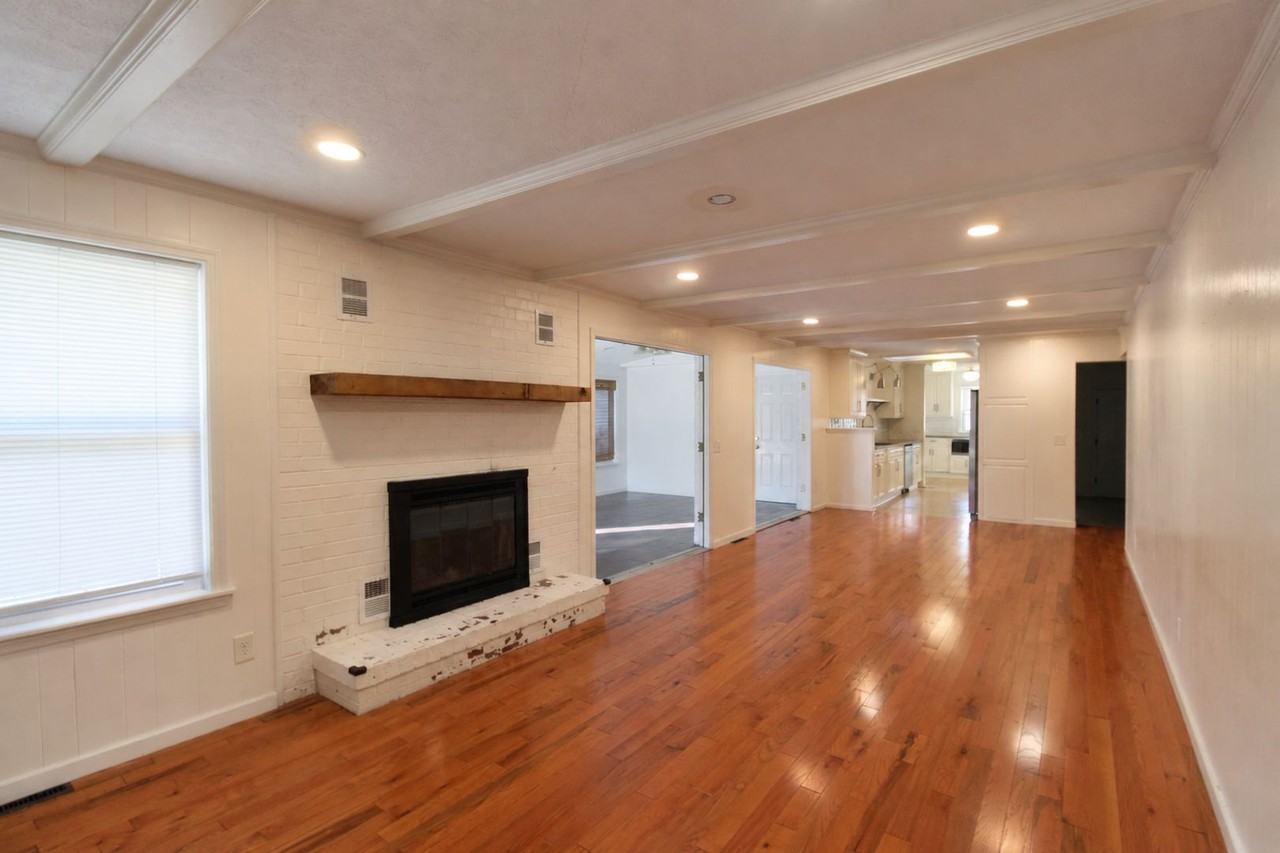 1605 Randy Dr - Photo 6 of 29