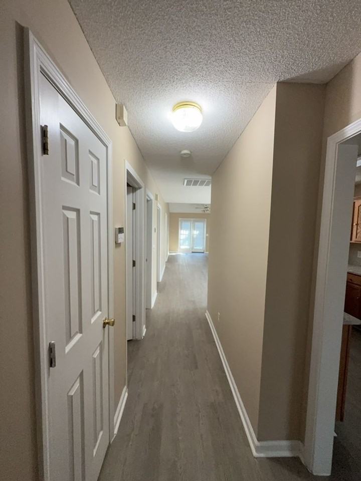 515 Providence Crossing Dr - Photo 7 of 15