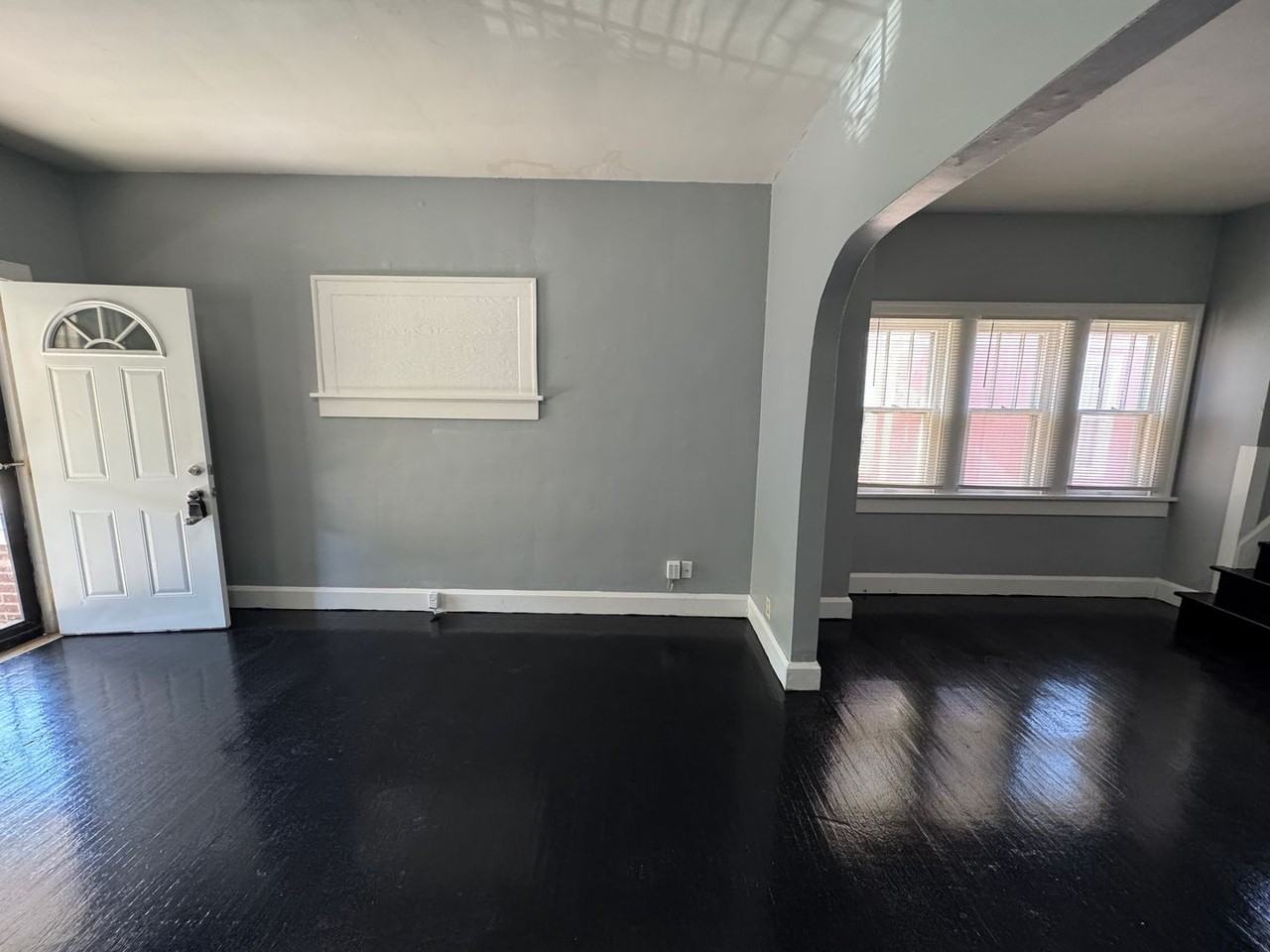 830 Weghorst St - Photo 5 of 27