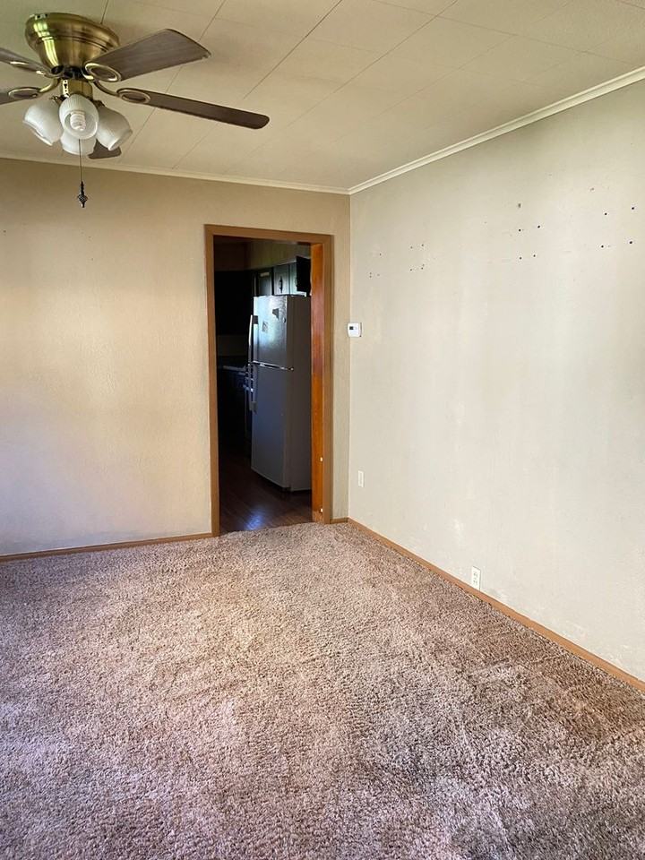 316 Church St - Photo 5 of 21