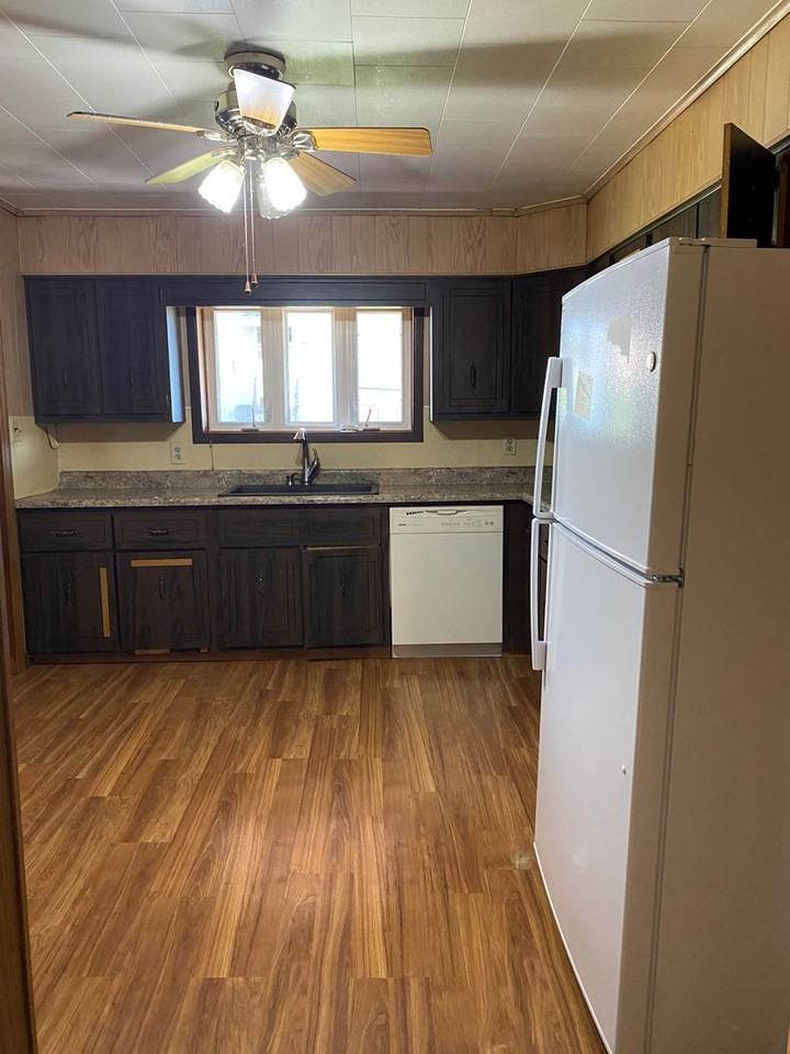 316 Church St - Photo 6 of 21